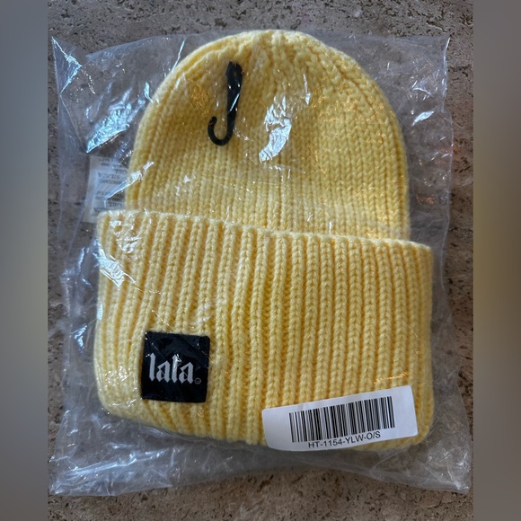 DRESSED IN LALA Grunge Chic Label Beanie in Butter - Color Yellow - One Size - Picture 6 of 6